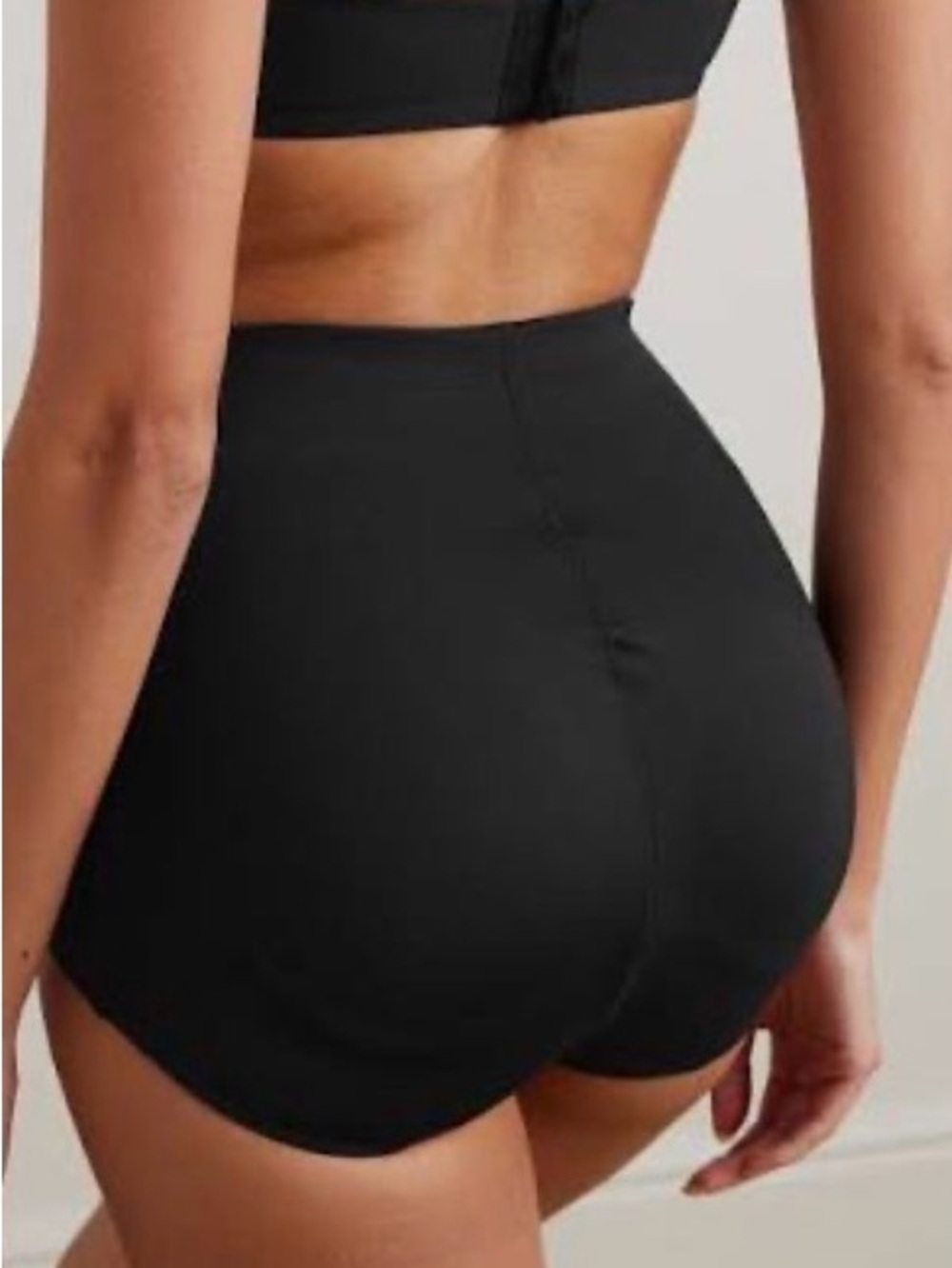 SKIMS Butt Enhancing Brief-S